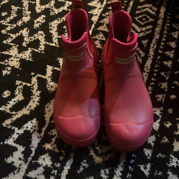Pink Hunter Boots - Picture 3 of 5